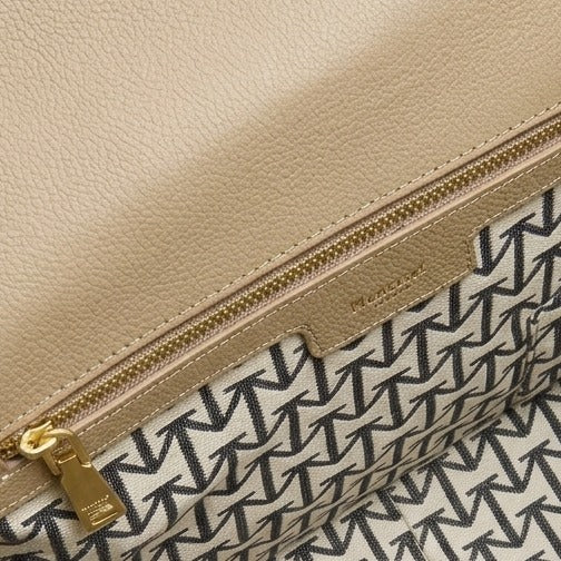Moncrief Beige Pebble Clasp Crossbody bag